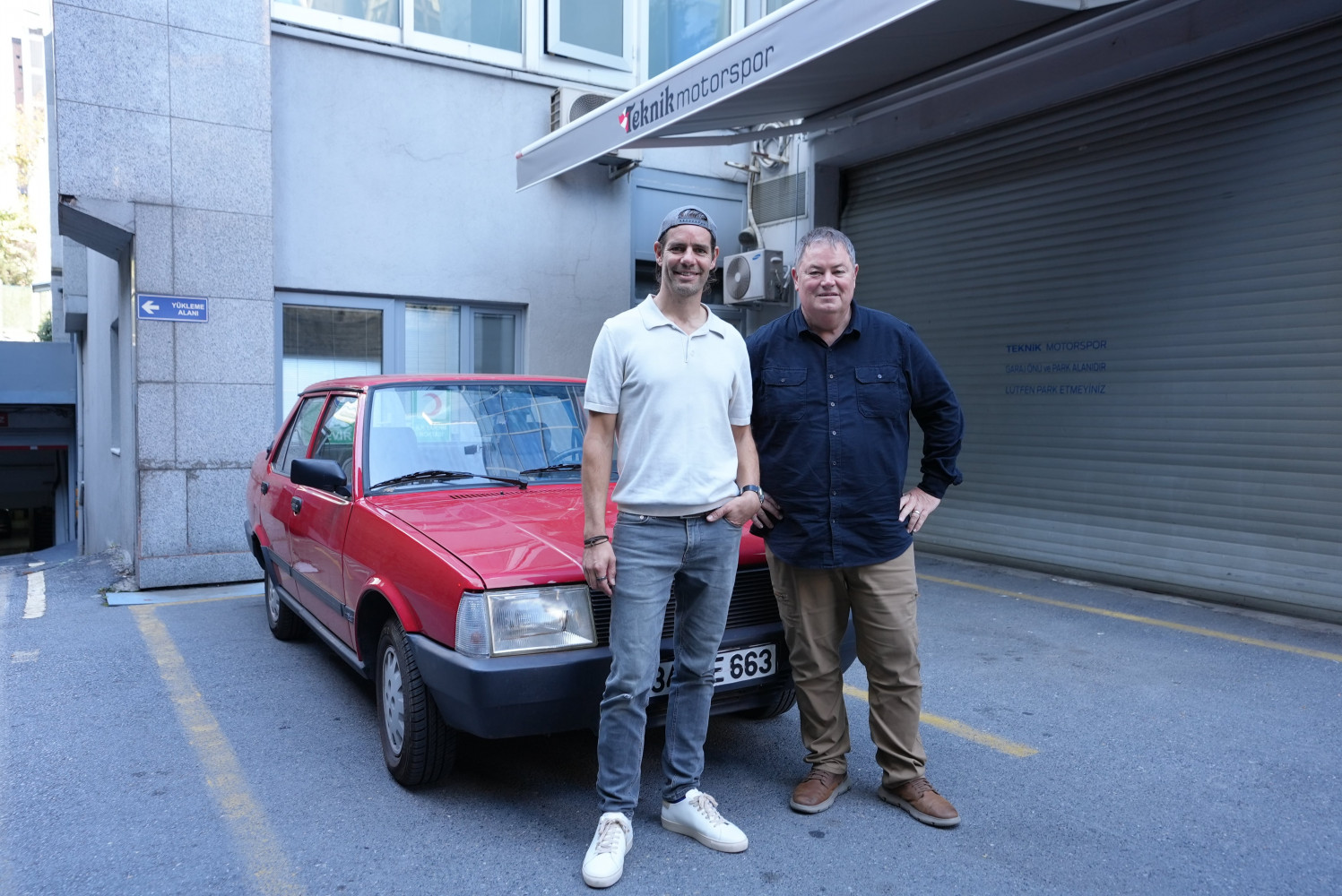 Tamirat Tadilat’ın yıldızları Mike ve Elvis İstanbul’da