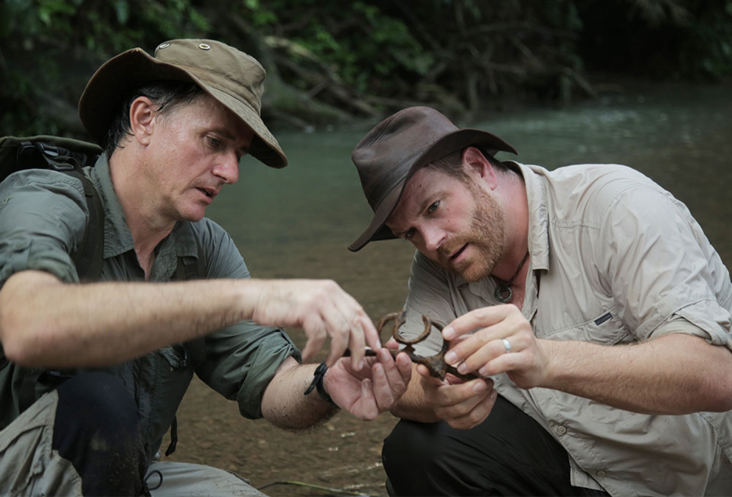 jgates5.jpg Josh Gates, İkinci Dünya Savaşı'nın kayıp Cehennem Gemisi’ni buldu