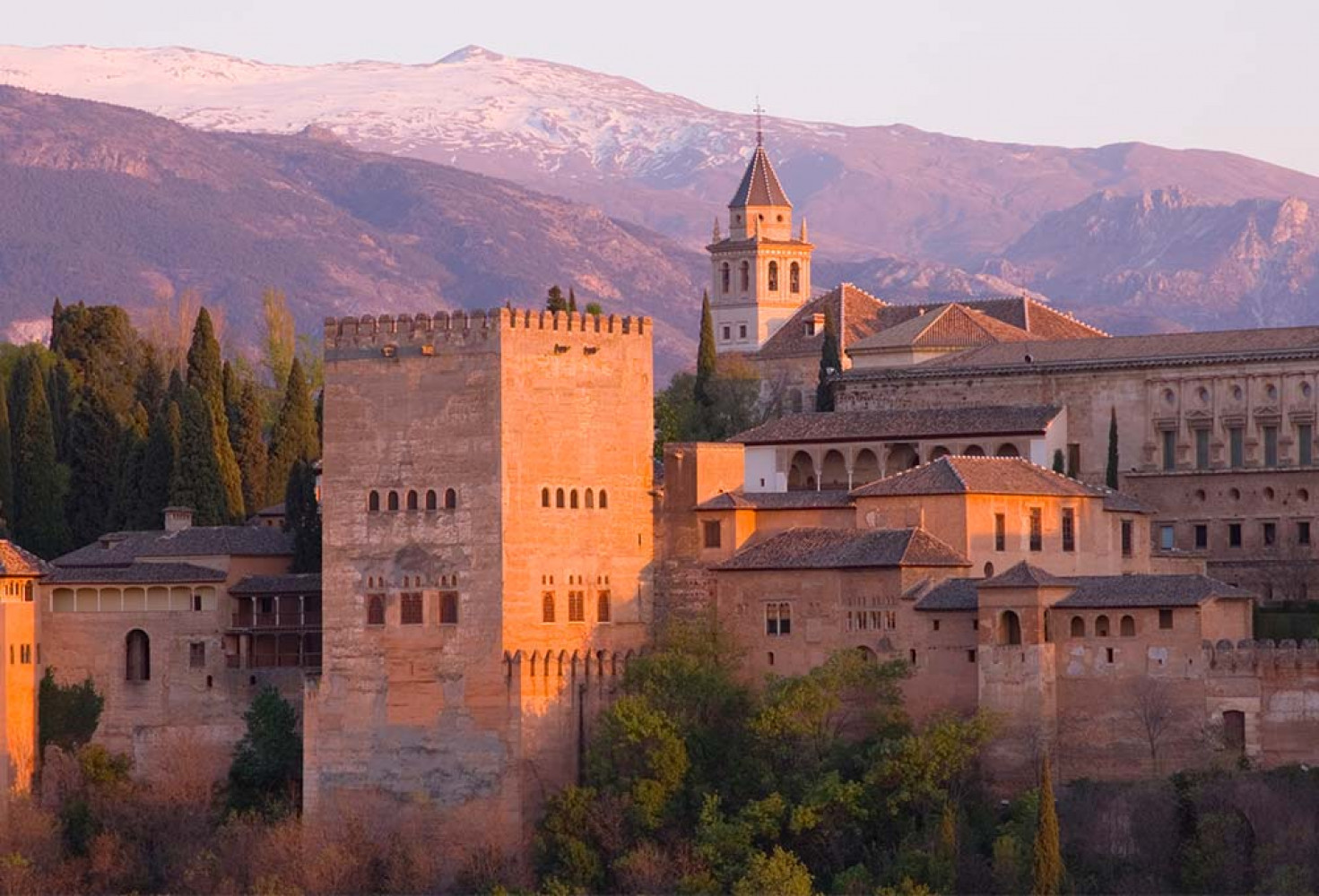 İspanya'nın Endülüs mirası El Hamra Sarayı’nın tarihi