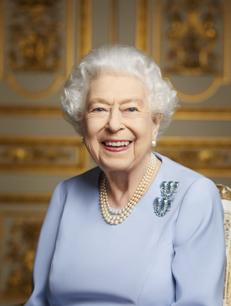CANLI ANLATIM: Yüzbinler Kraliçe Elizabeth’i son kez uğurluyor