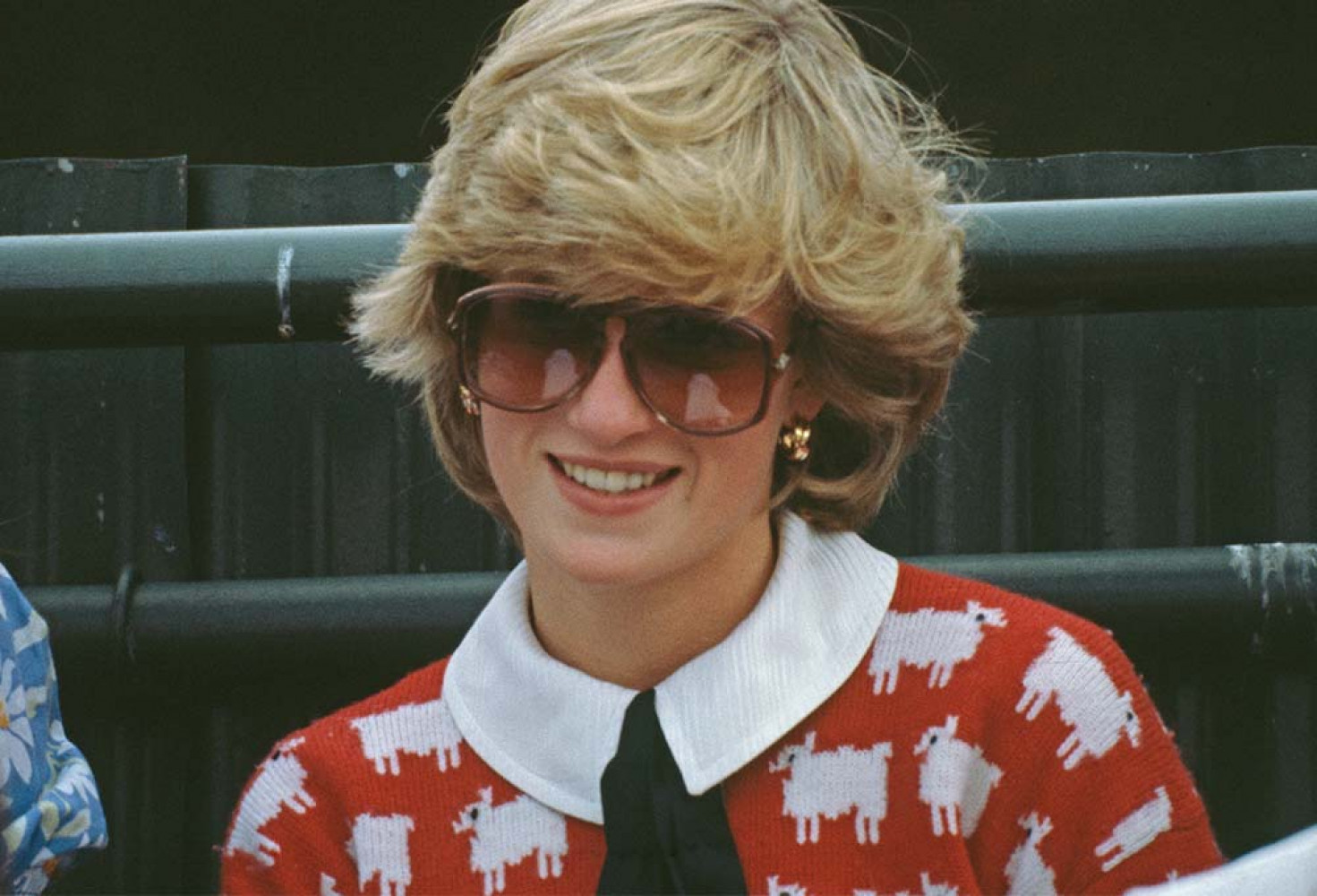 Prenses Diana’nın ikonik kazağı rekor fiyata satıldı
