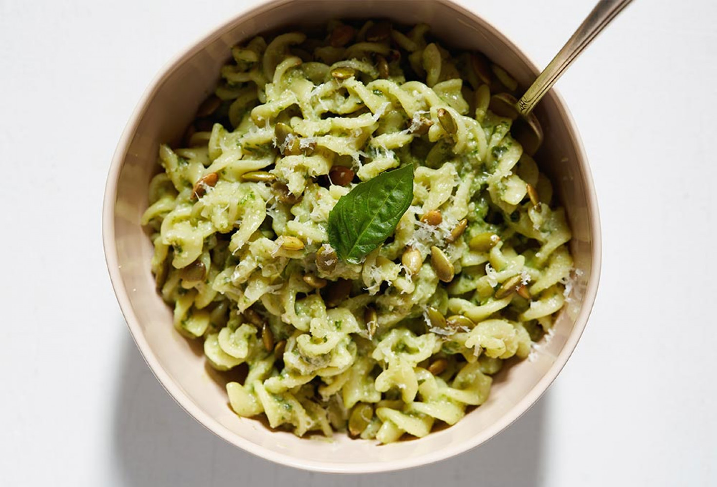 En lezzetli avokadolu tarifler 