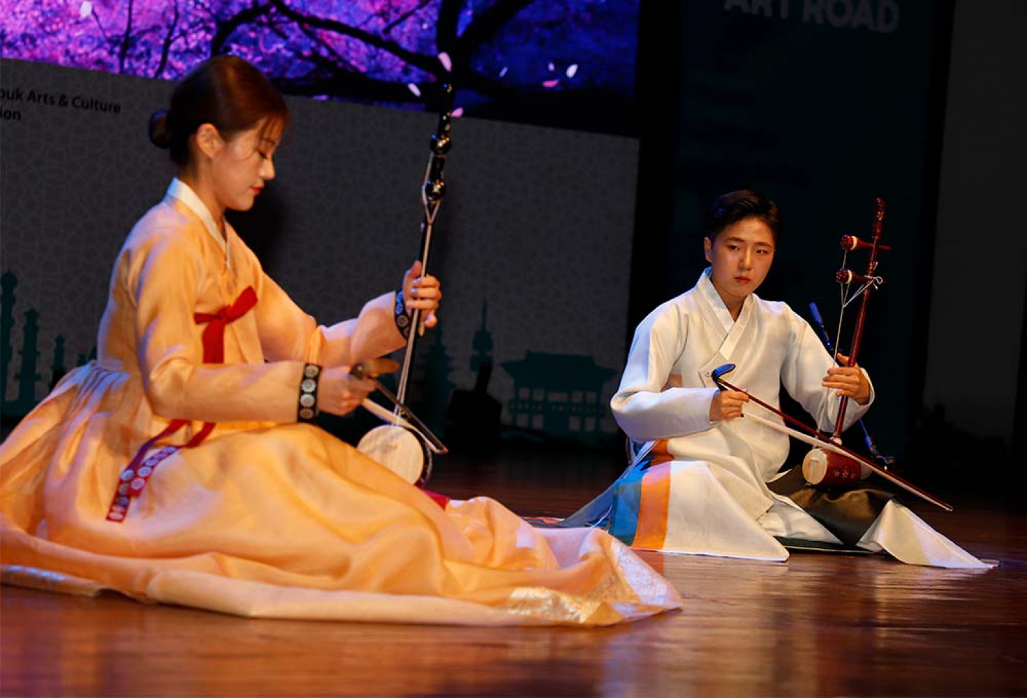 Kore'nin geleneksel dansı ve müziği Samulnori nedir?