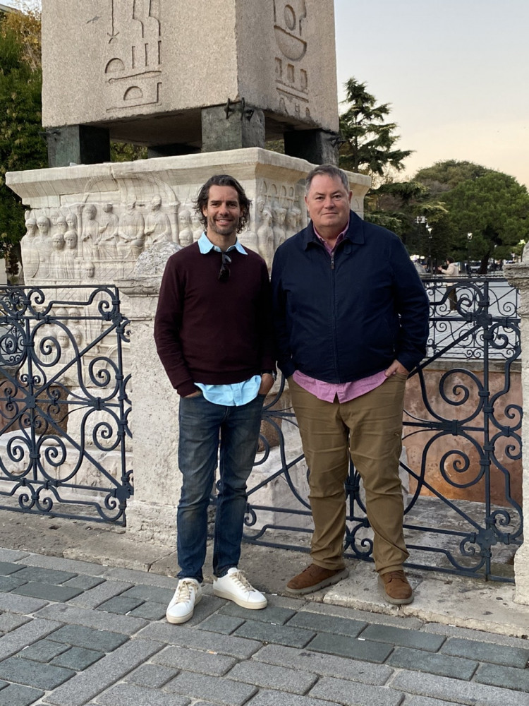 Tamirat Tadilat’ın yıldızları Mike ve Elvis İstanbul’da