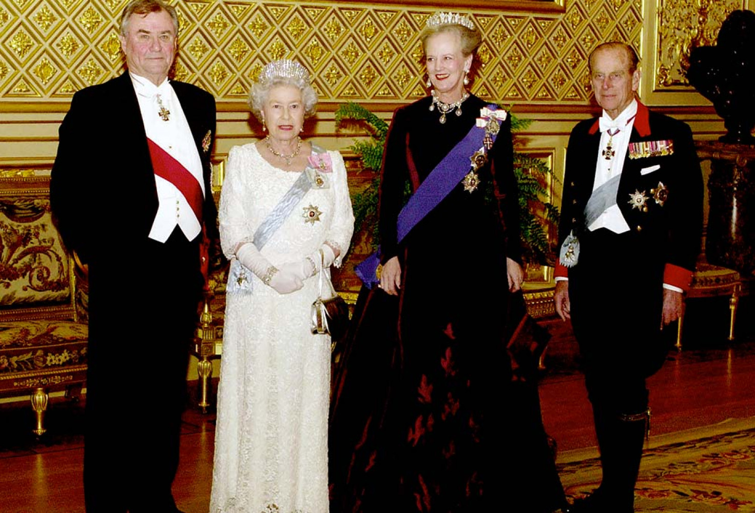 Kraliçe Elizabeth’in kuzeni Kraliçe Margrethe Danimarka tahtından çekiliyor