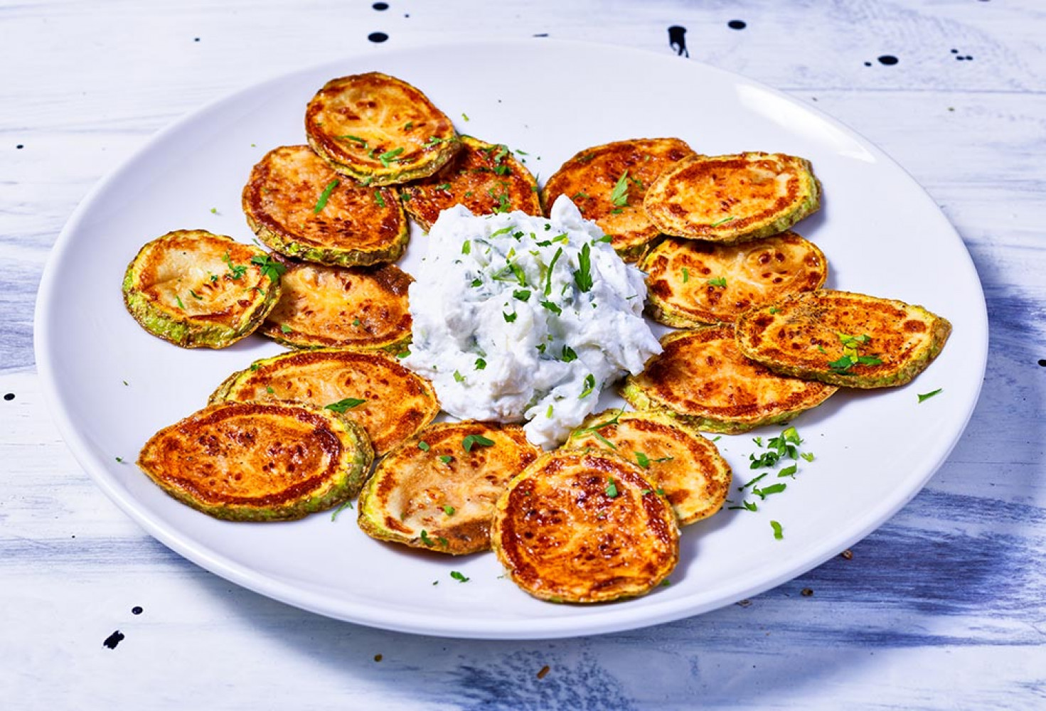 Hafif yazlık salata tarifleri