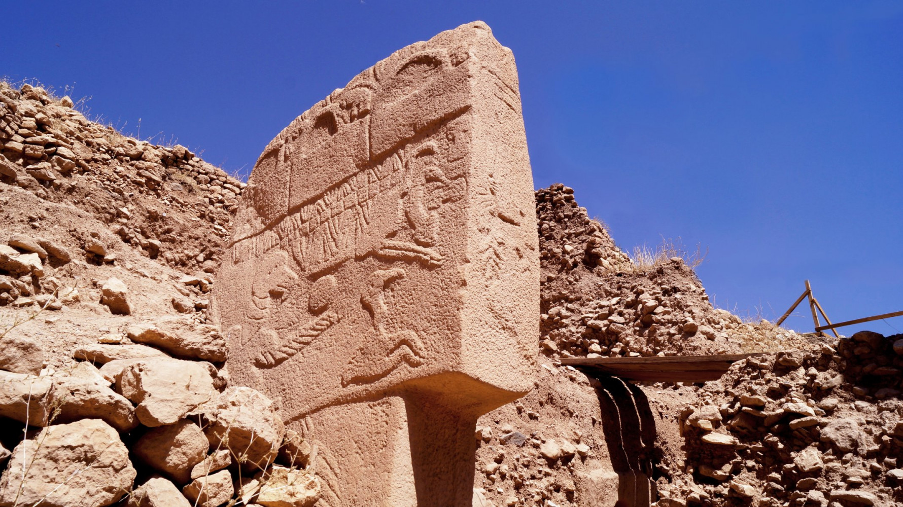 Göbeklitepe’de insan heykeli bulundu 